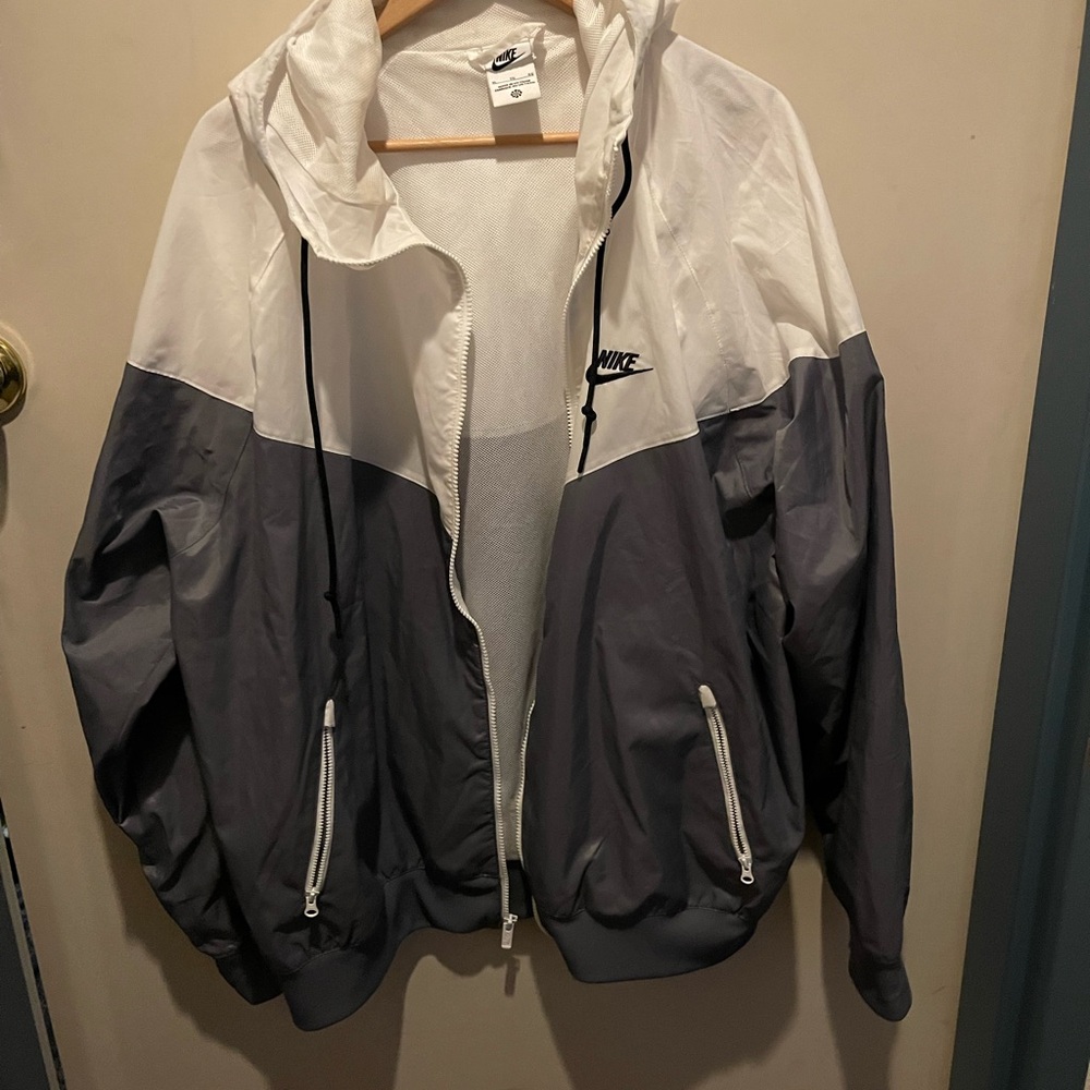 Nike White and Gray Colorblock Windbreaker Jacket